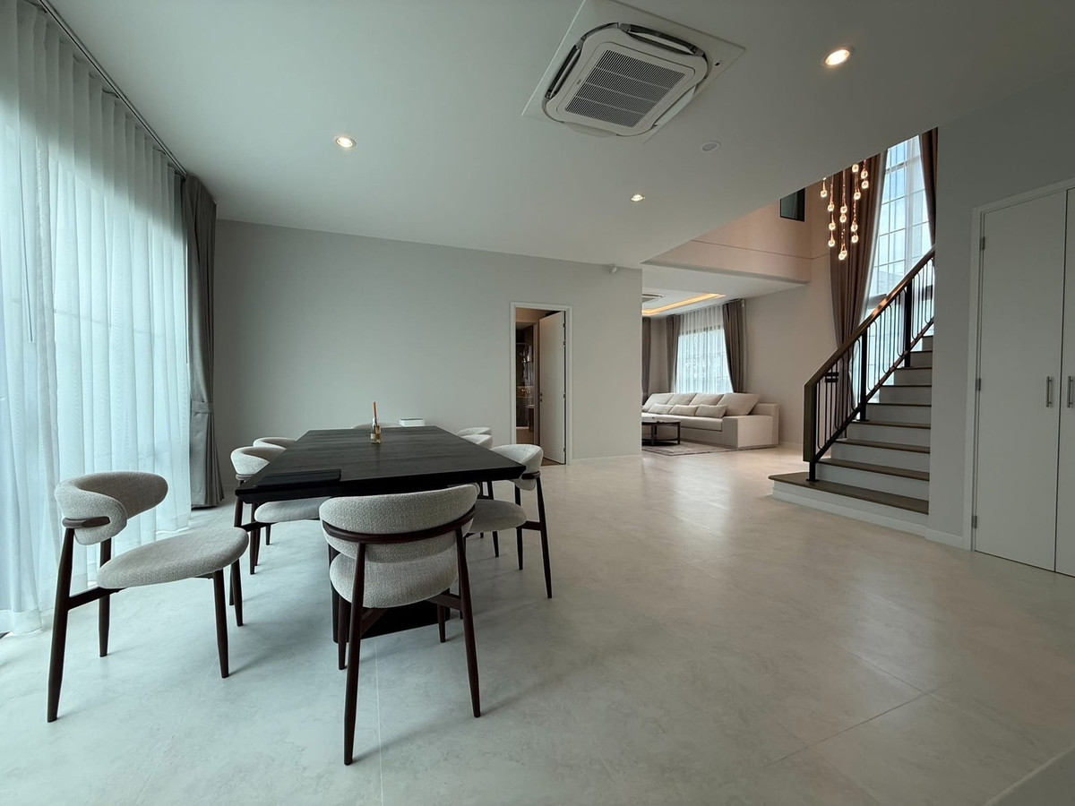 บ้านบางนา แบริ่ง ลาซาล : Luxury Living! เศรษฐสิริ บางนา กม.10 (แสนสิริ) | บ้านหลังใหม่ AUSTEN 310 ตร.ม. 4 นอน 5 น้ำ + ห้องแม่บ้าน | ทำเลดีที่สุด! ตรงข้ามคลับเฮ้าส์