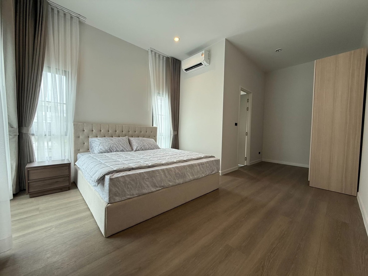 บ้านบางนา แบริ่ง ลาซาล : Luxury Living! เศรษฐสิริ บางนา กม.10 (แสนสิริ) | บ้านหลังใหม่ AUSTEN 310 ตร.ม. 4 นอน 5 น้ำ + ห้องแม่บ้าน | ทำเลดีที่สุด! ตรงข้ามคลับเฮ้าส์