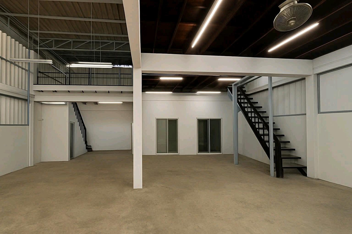 ให้เช่าโกดังวงเวียนใหญ่ เจริญนคร : 🏬 ให้เช่าโกดังพร้อมออฟฟิศ – ใกล้ ICONSIAM เพียง 2 กม.