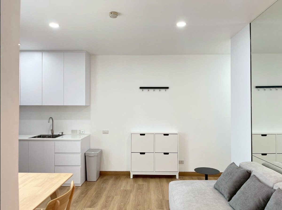 ให้เช่าคอนโดสยาม จุฬา สามย่าน : Baan Kasemsan 45 sqm. m. Please add LINE ID @806qphgn o8415o5483