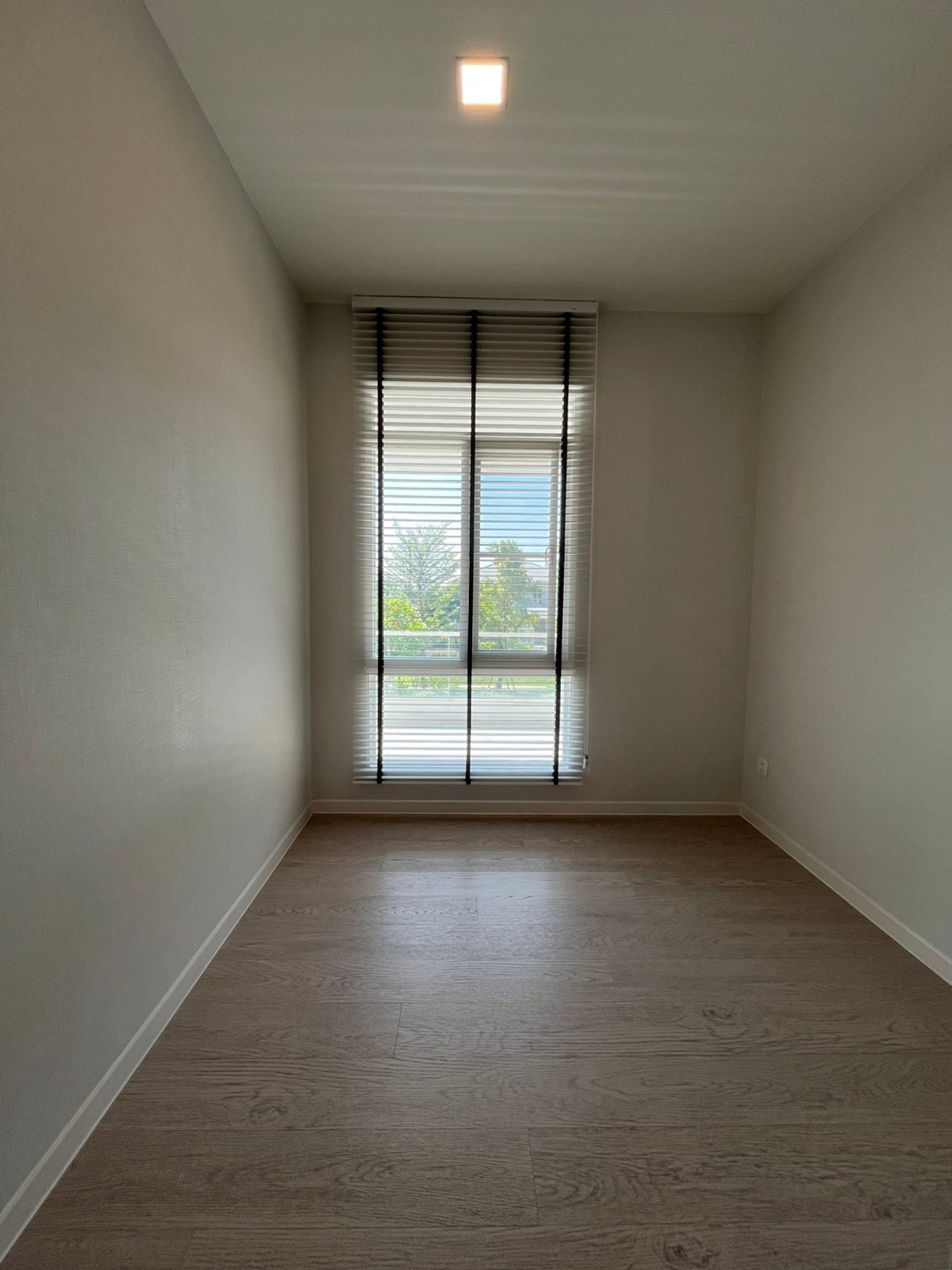 ขายบ้านลาดกระบัง สุวรรณภูมิ : SPECIAL DEAL 🏡 บ้านเดี่ยว Mantana 2 Motorway – New Krungthepkreetha 💰 ราคา 17,500,000 บาท – ราคาดีที่สุดในโครงการ 🏷 บ้านมือ 2 สภาพมือ 1 📐 ขนาดที่ดิน 111.8 ตร.ว. | พื้นที่ใช้สอย 286 ตร.ม. | แบบบ้าน Expandio ขนาดใหญ่ที่สุด