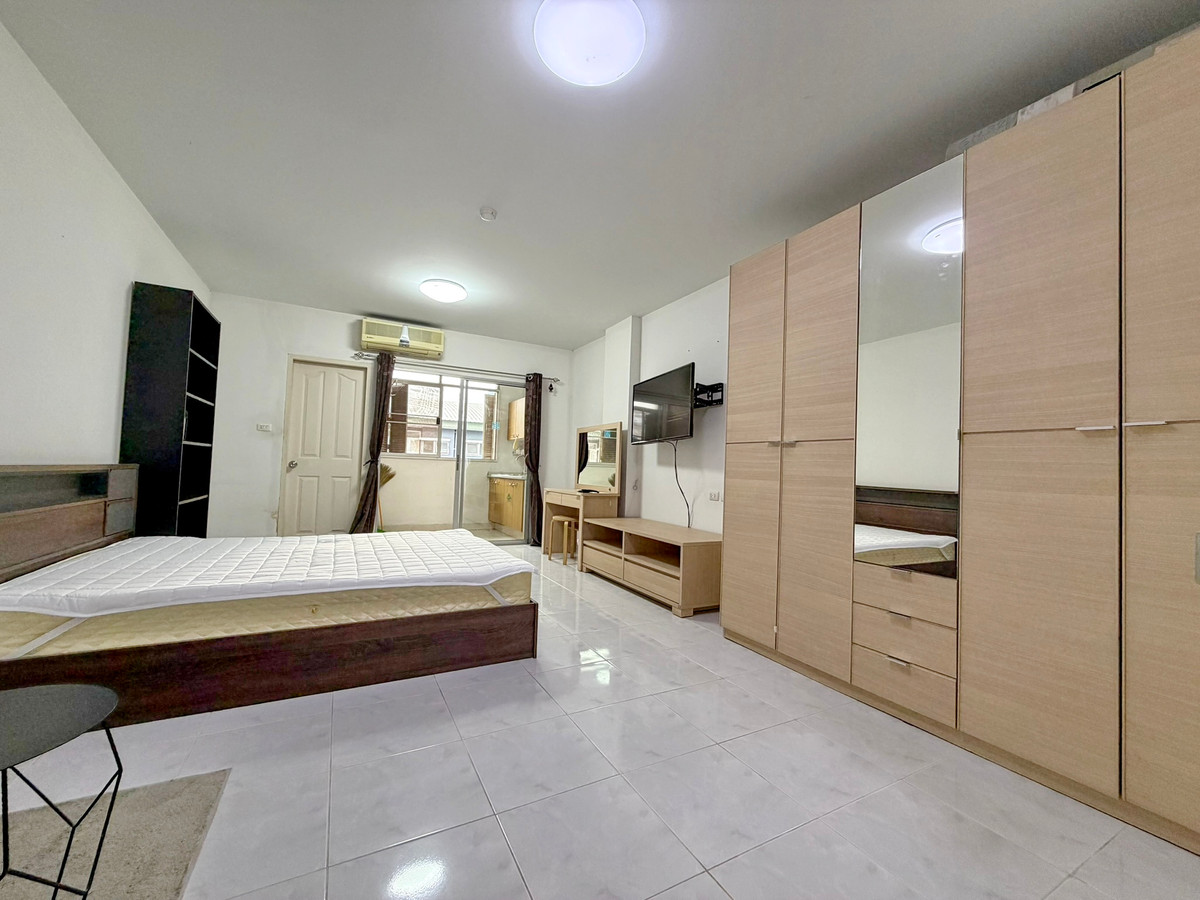 ให้เช่าคอนโดรัชดา ห้วยขวาง : 9698♛เช่าห้องสตูดิโอ♙ซิตี้ โฮม รัชดา 10♜MRTห้วยขวาง∞099-5919653,065-9423251🜲Line@sureresidence