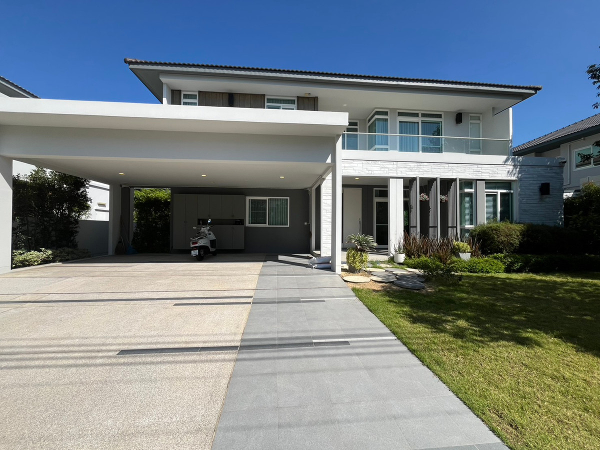 ขายบ้านลาดกระบัง สุวรรณภูมิ : SPECIAL DEAL 🏡 บ้านเดี่ยว Mantana 2 Motorway – New Krungthepkreetha 💰 ราคา 17,500,000 บาท – ราคาดีที่สุดในโครงการ 🏷 บ้านมือ 2 สภาพมือ 1 📐 ขนาดที่ดิน 111.8 ตร.ว. | พื้นที่ใช้สอย 286 ตร.ม. | แบบบ้าน Expandio ขนาดใหญ่ที่สุด