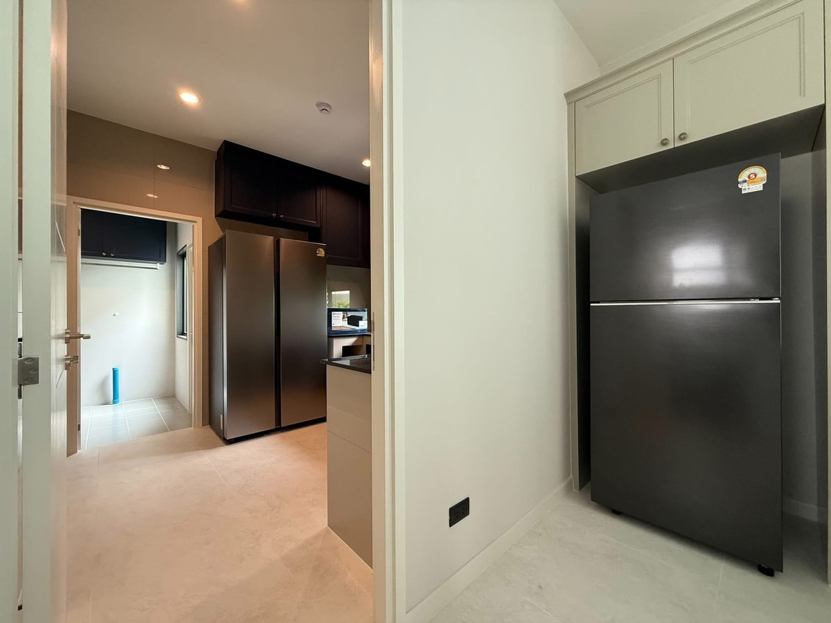 บ้านบางนา แบริ่ง ลาซาล : Luxury Living! เศรษฐสิริ บางนา กม.10 (แสนสิริ) | บ้านหลังใหม่ AUSTEN 310 ตร.ม. 4 นอน 5 น้ำ + ห้องแม่บ้าน | ทำเลดีที่สุด! ตรงข้ามคลับเฮ้าส์