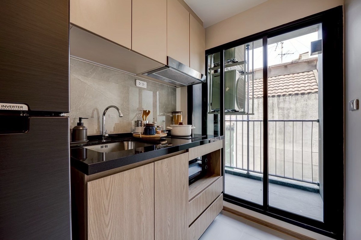 ขายคอนโดรัชดา ห้วยขวาง : 𝐊𝐋𝐎𝐒 รัชดา 7 𝐅𝐑𝐄𝐄 เงินดาวน์ 𝐎 บาท ผ่อนถูก 𝟖,𝟗𝟎𝟎/เดือน ห้องใหม่ จากเซลล์โครงการ 𝐅𝐫𝐞𝐞 ทุกค่าใช่จ่าย 