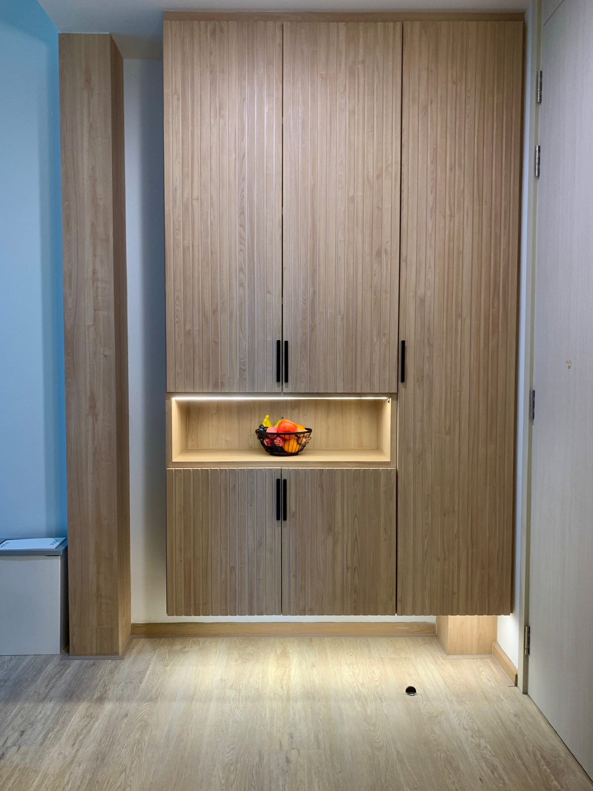 ให้เช่าคอนโดสุขุมวิท อโศก ทองหล่อ : FOR RENT  1 BEDROOM Hybrid 60 SQ.M   -- READY TO MOVE IN -- CALL NOW 094-641-5974