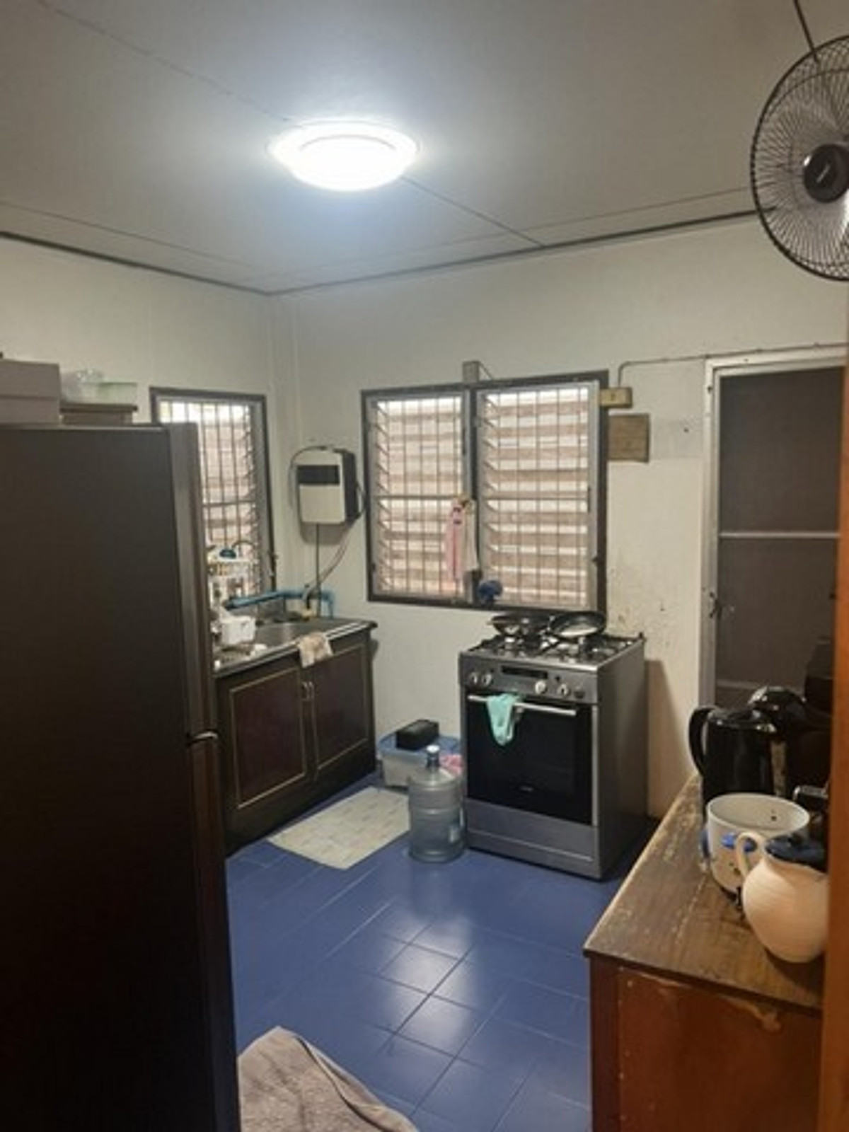 For RentHouseNana, North Nana,Sukhumvit13, Soi Nana : Urgent for rent, 2-storey luxury detached house, prime location, near Benjakitti Park, BTS Nana, ready to move in, newly renovated.