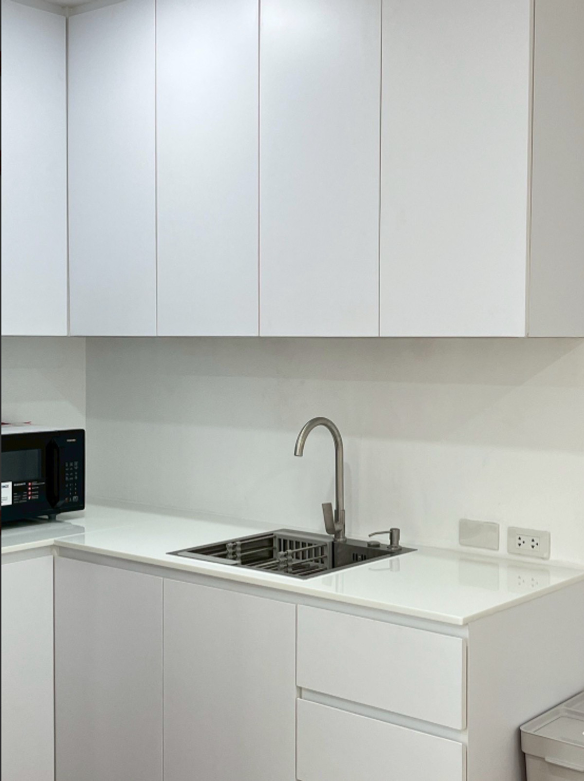 ให้เช่าคอนโดสยาม จุฬา สามย่าน : Baan Kasemsan 45 sqm. m. Please add LINE ID @806qphgn o8415o5483