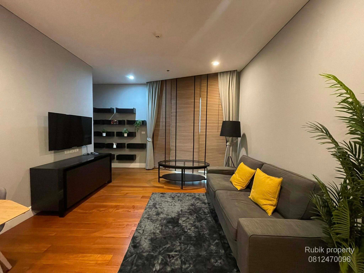 ให้เช่าคอนโดสุขุมวิท อโศก ทองหล่อ : RB1423 【For Rent — Bright Sukhumvit 24】 📍 Prime Location Sukhumvit 24 | Near BTS Phrom Phong
