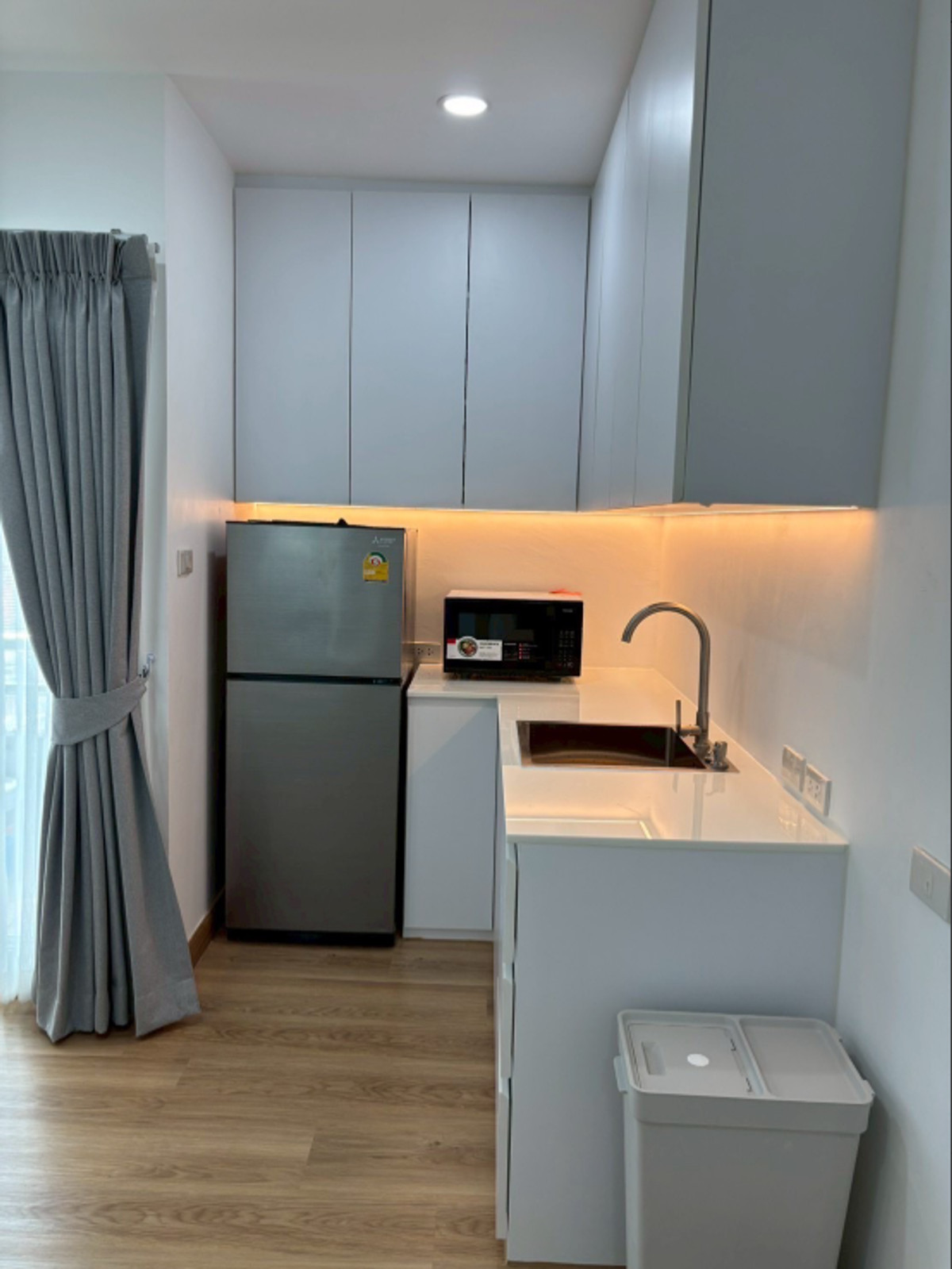 For RentCondoSiam Paragon ,Chulalongkorn,Samyan : Baan Kasemsan 45 sqm. m. Please add LINE ID @806qphgn o8415o5483