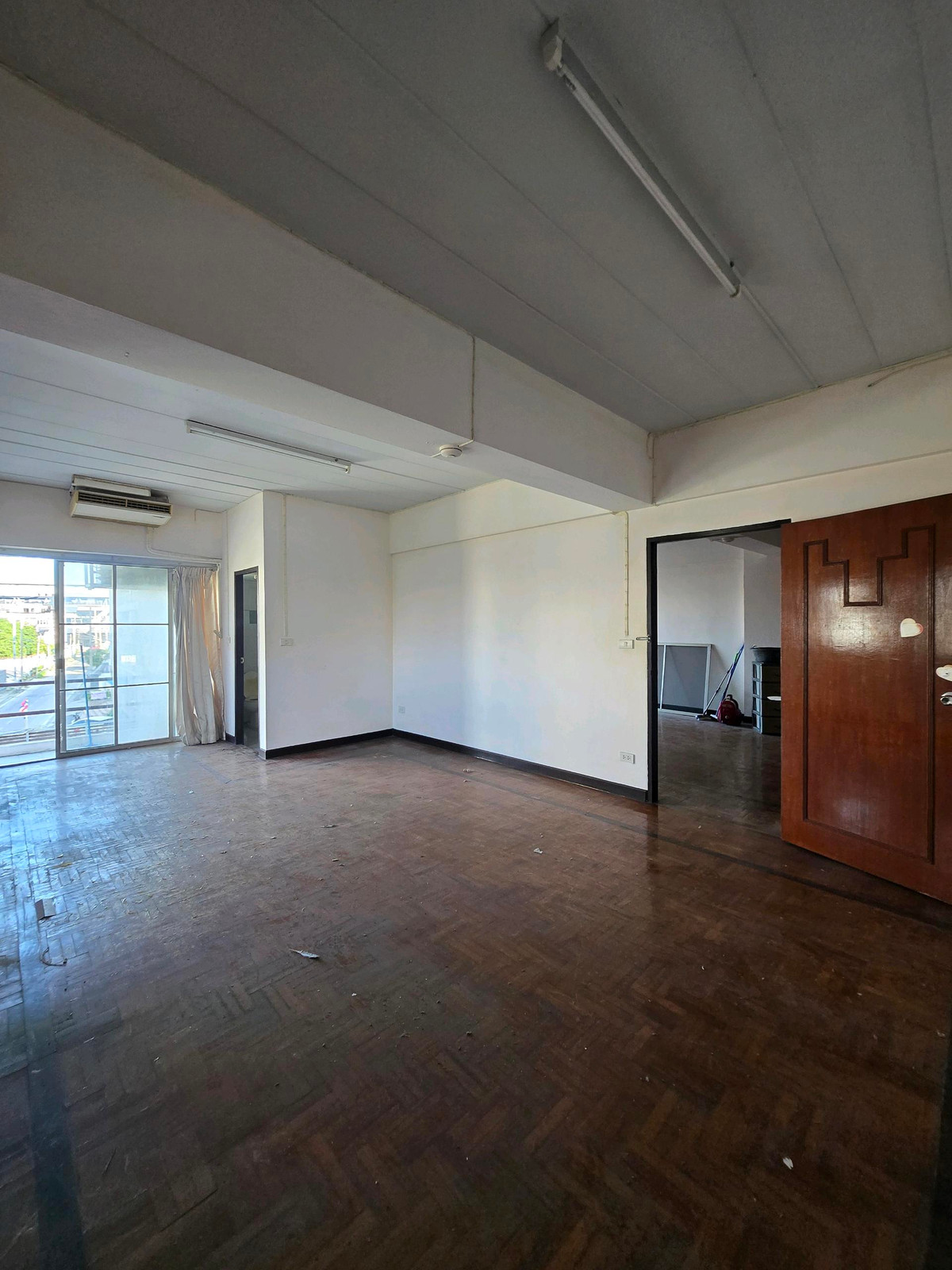 For SaleCondoPattanakan, Srinakarin : Selling cheapest in the project