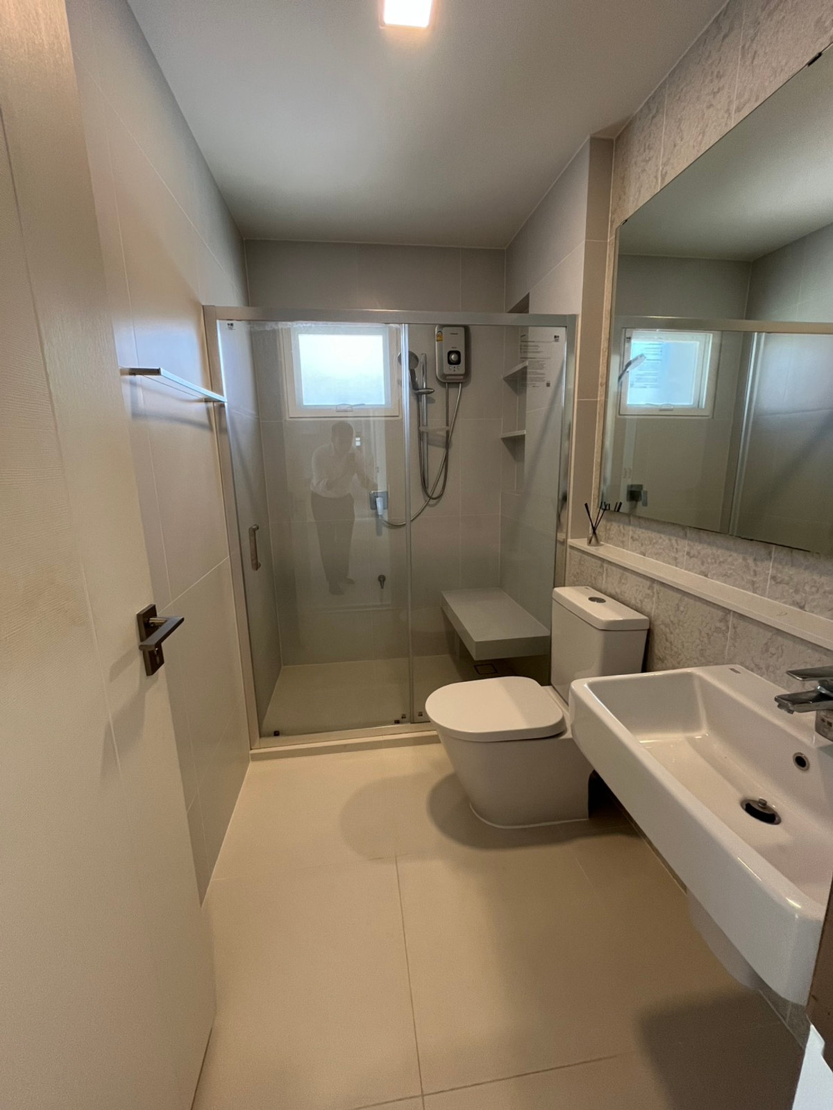 ขายบ้านลาดกระบัง สุวรรณภูมิ : SPECIAL DEAL 🏡 บ้านเดี่ยว Mantana 2 Motorway – New Krungthepkreetha 💰 ราคา 17,500,000 บาท – ราคาดีที่สุดในโครงการ 🏷 บ้านมือ 2 สภาพมือ 1 📐 ขนาดที่ดิน 111.8 ตร.ว. | พื้นที่ใช้สอย 286 ตร.ม. | แบบบ้าน Expandio ขนาดใหญ่ที่สุด