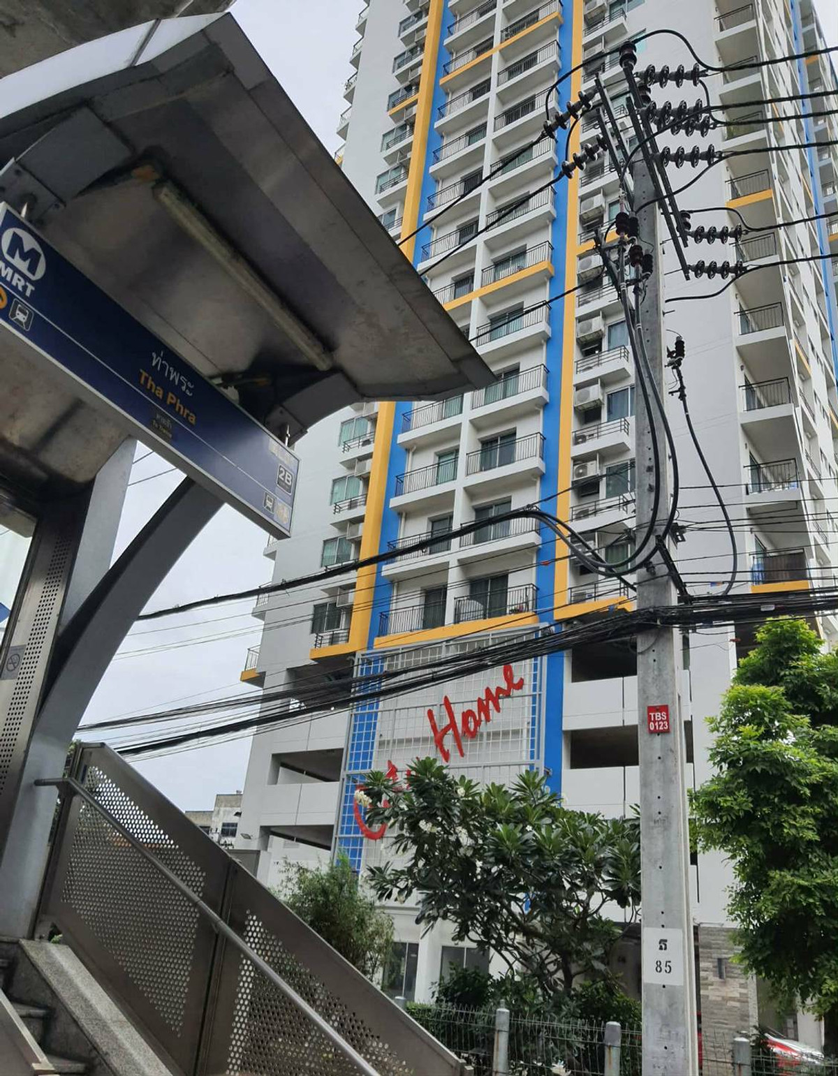 ขายคอนโดท่าพระ ตลาดพลู วุฒากาศ : โอกาสทองใจกลางท่าพระ! City Home Tha Phra Intersection คอนโดกว้างขวาง 3 ระเบียง การลงทุนที่คุ้มค่า!