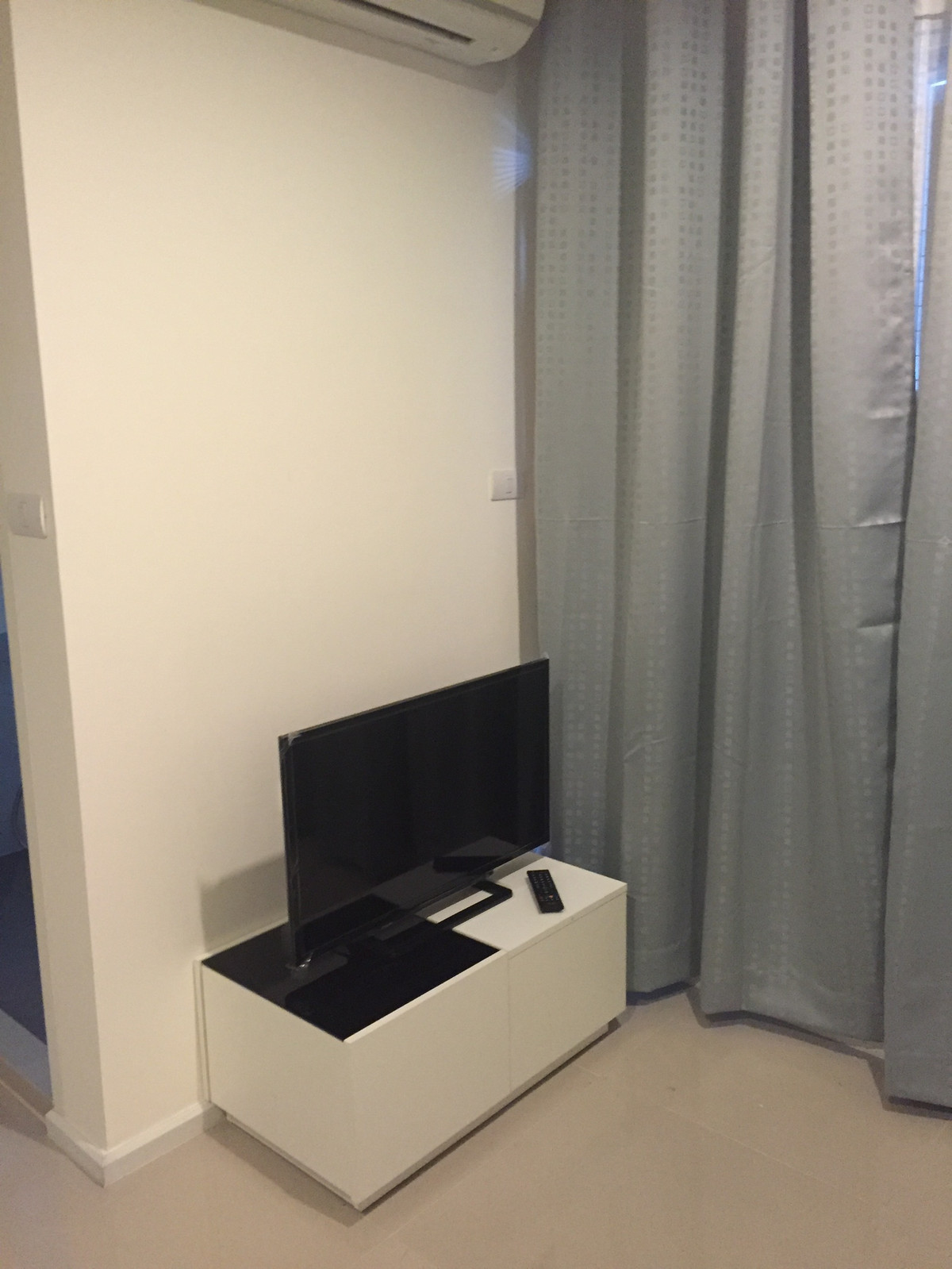 For RentCondoOnnut, Udomsuk : !! Beautiful room for rent, Condo Aspire Sukhumvit 48, near BTS Phra Khanong.