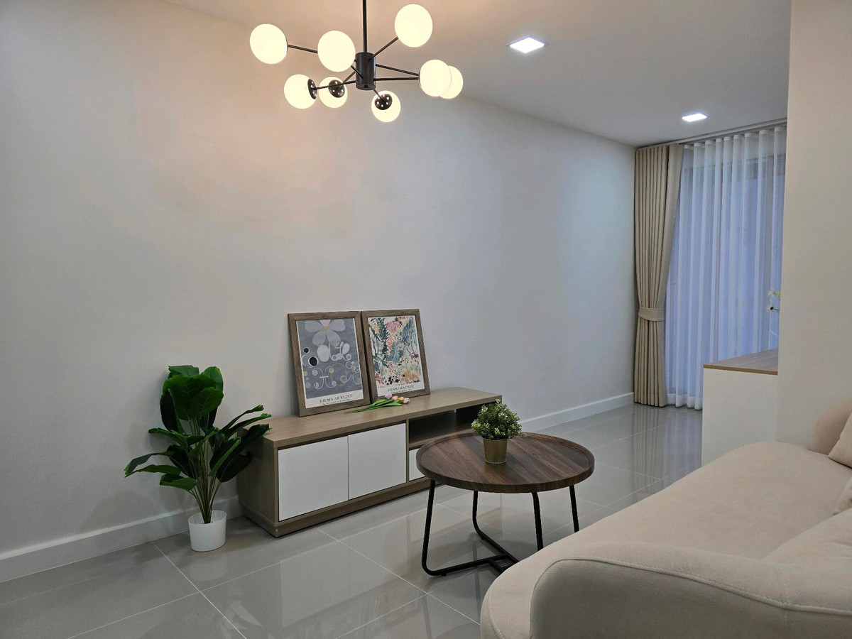 For SaleCondoLadprao, Central Ladprao : Urgent sale! Condo Baan Viphawee 56 sq m. near MRT Ratchadaphisek.