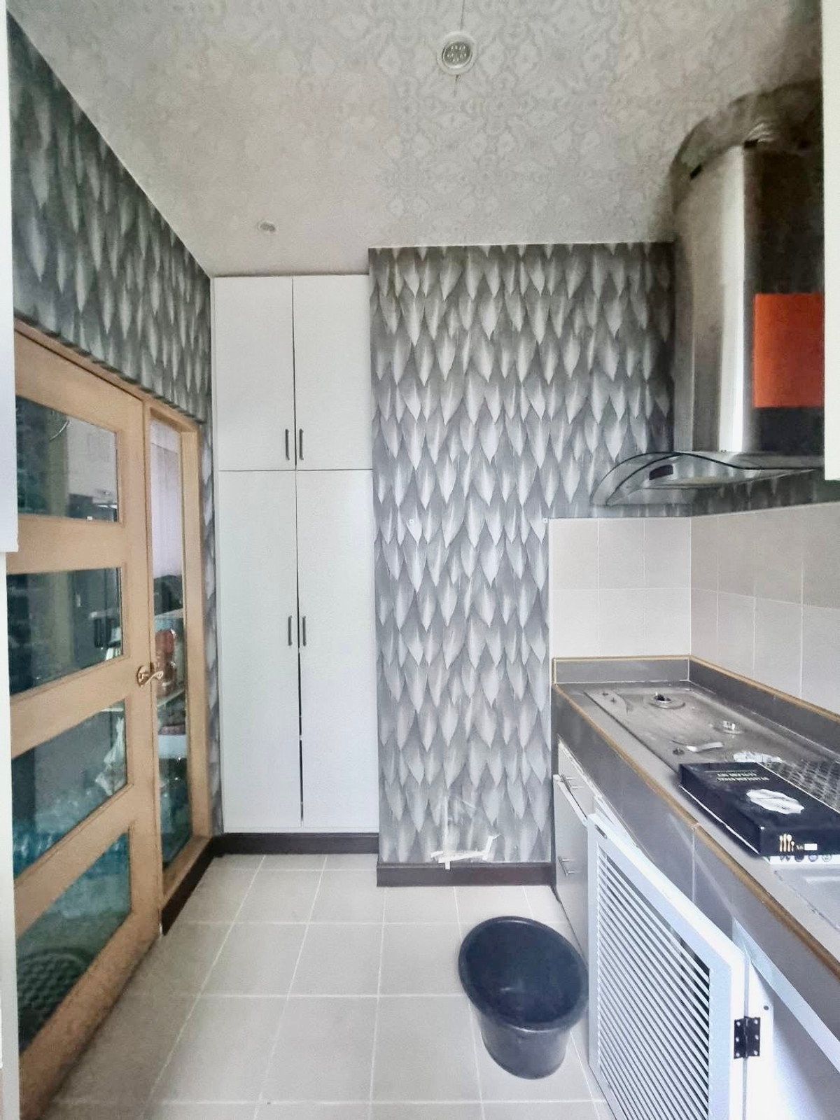 ขายทาวน์โฮมลาดพร้าว101 แฮปปี้แลนด์ : ขายด่วน ทาวน์โฮม 3 ชั้น หลังมุม Baan Klang Muang ลาดพร้าว 101 | ต่อเติมเต็มหลัง พร้อมอยู่ | ทำเลทองเชื่อมหลายเส้นทาง