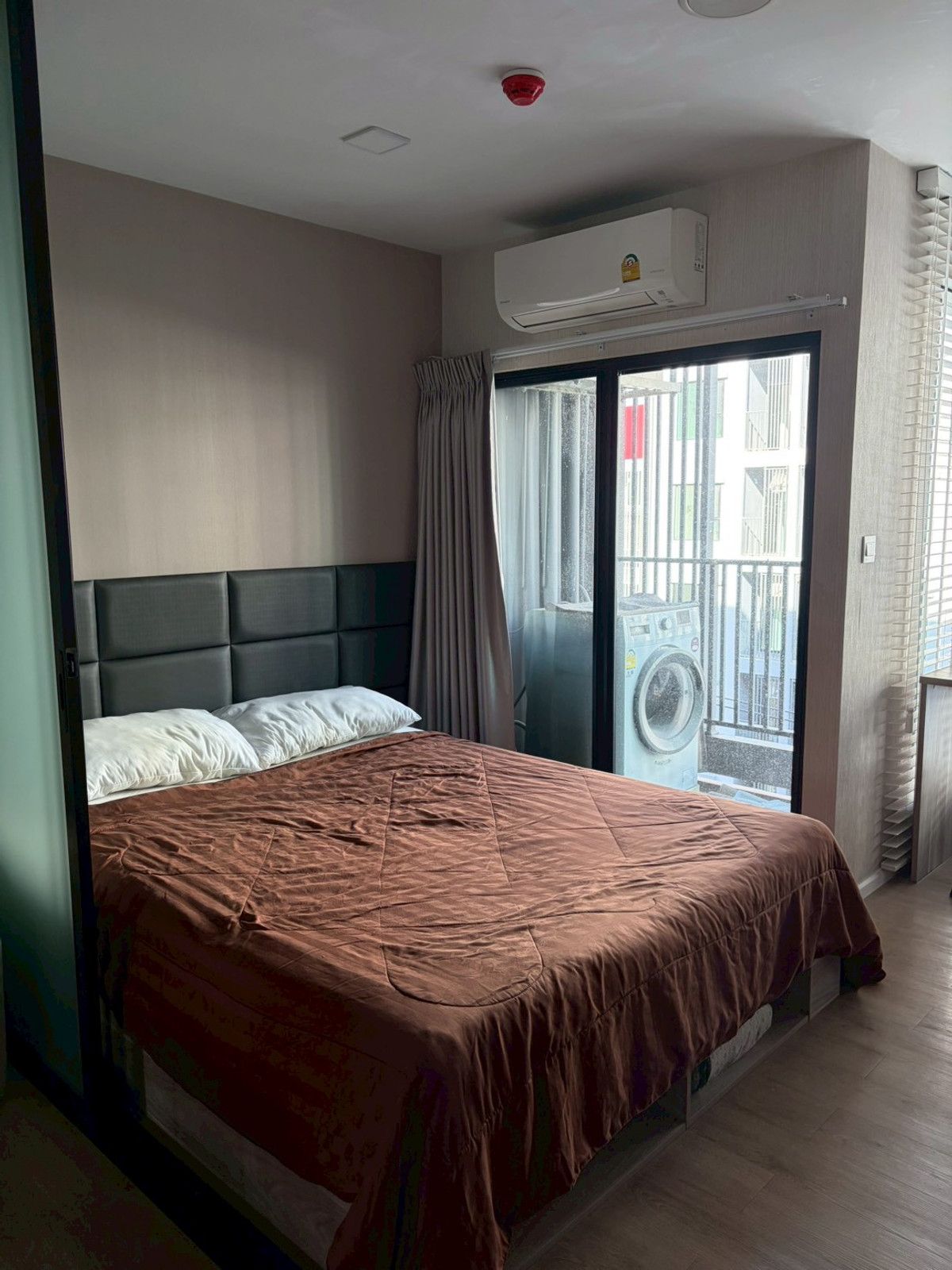 For RentCondoPathum Thani,Rangsit, Thammasat : 🏡 For rent Kave TU 💖 ✨ Building A, 5th floor ✅️ Ready to move in