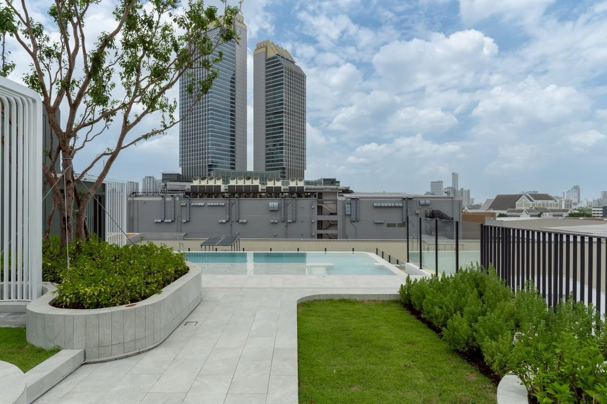 For SaleCondoRatchadapisek, Huaikwang, Suttisan : 𝐊𝐋𝐎𝐒 Ratchada 7 𝐅𝐑𝐄𝐄 down payment 𝐎 baht, cheap installments 𝟖,𝟗𝟎𝟎/month, new room from project sales 𝐅𝐫𝐞𝐞 every expense.