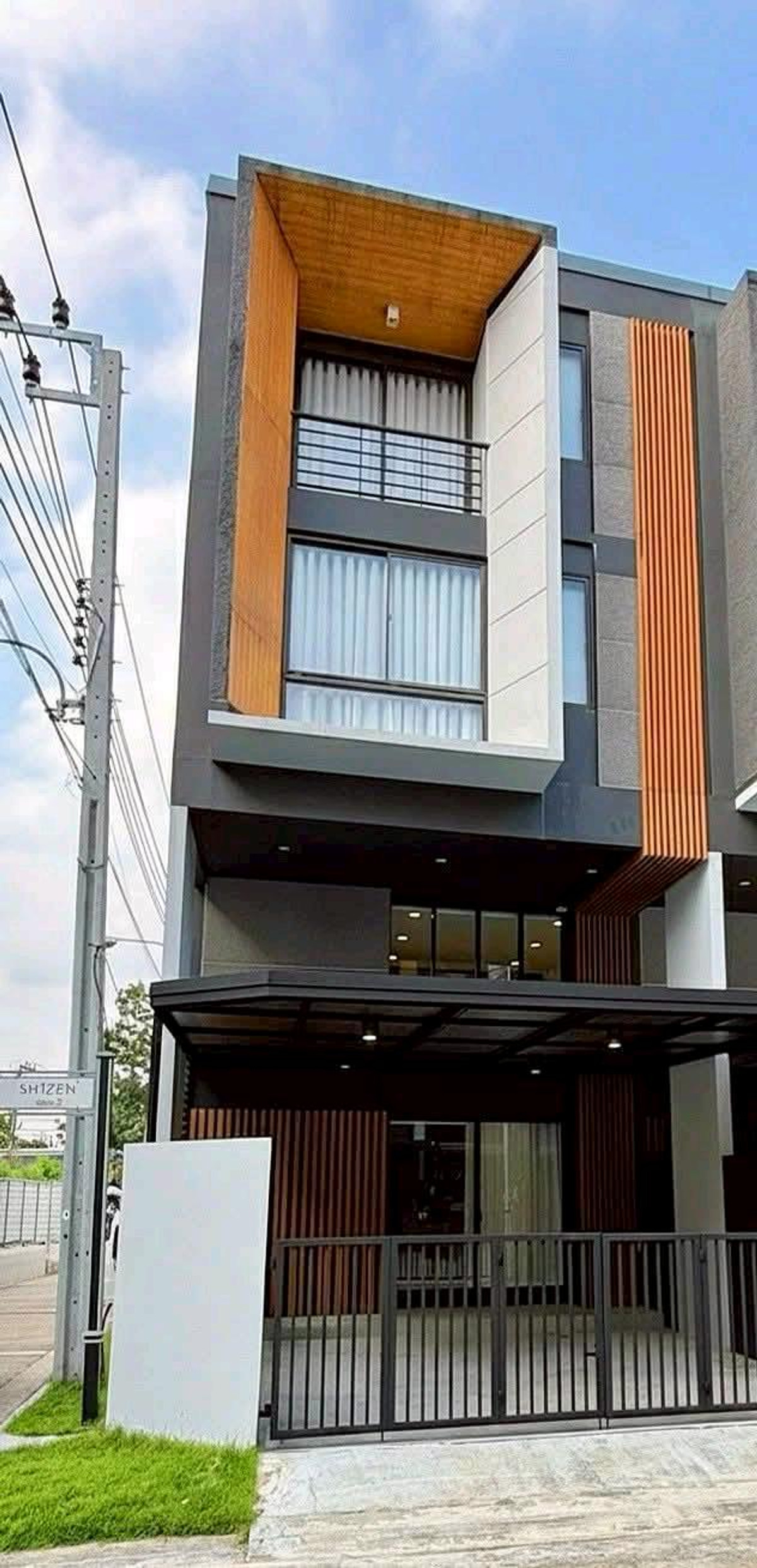 For RentTownhomePattanakan, Srinakarin : Townhome for rent, 3.5 floors – Shizen Pattanakarn 32, near Airport Link Ramkhamhaeng, whole new house. new furniture All new appliances