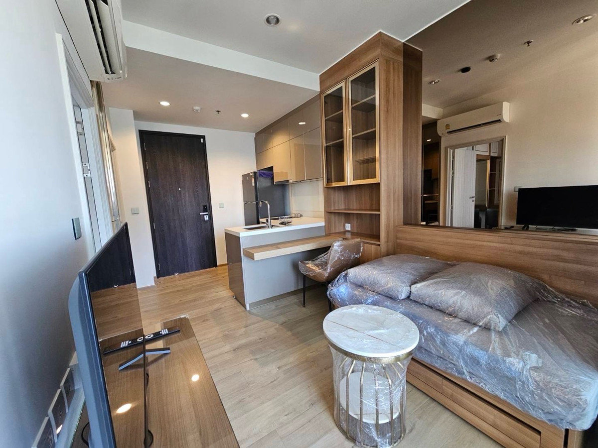 For RentCondoOnnut, Udomsuk : For Rent | Condo for rent Quinn Sukhumvit 101, price 27,000 baht/month, high floor 35 sq m.