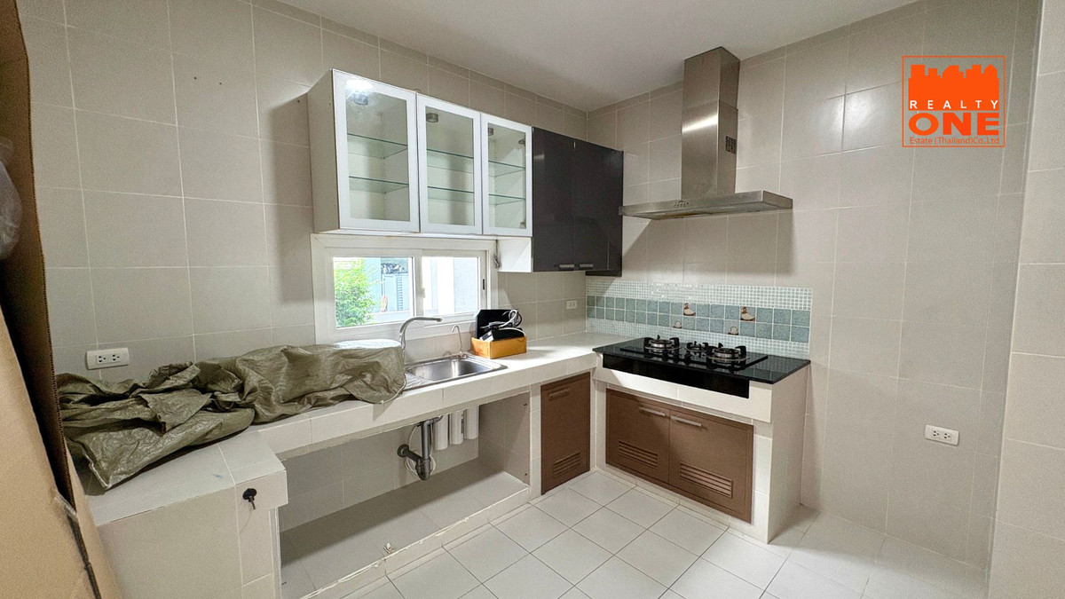 ขายบ้านนวมินทร์ รามอินทรา : ขายด่วน ราคาพิเศษ บ้านเดี่ยว บุราสิริ ปัญญาอินทรา สภาพสวย รีโนเวทแล้ว 61.5 ตารางวา 