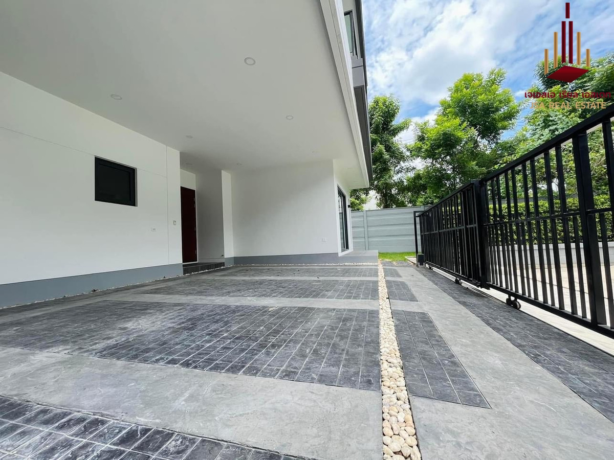 ขายบ้านลาดกระบัง สุวรรณภูมิ : ✨ For Sale:   The City Sukhumvit-Onnut✨  💰 Only 14,900,000 THB