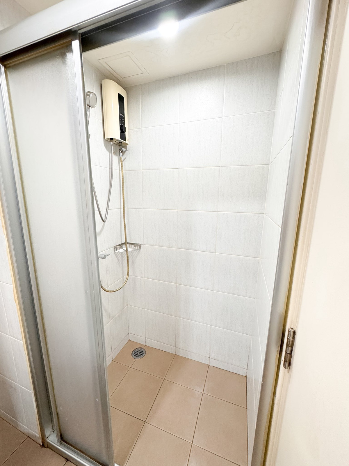 ขายคอนโดบางนา แบริ่ง ลาซาล : ขายคอนโด ✅ ลุมพินี เมกะซิตี้ บางนา ✅ พร้อมขายทันที ภัทร 093-5462979