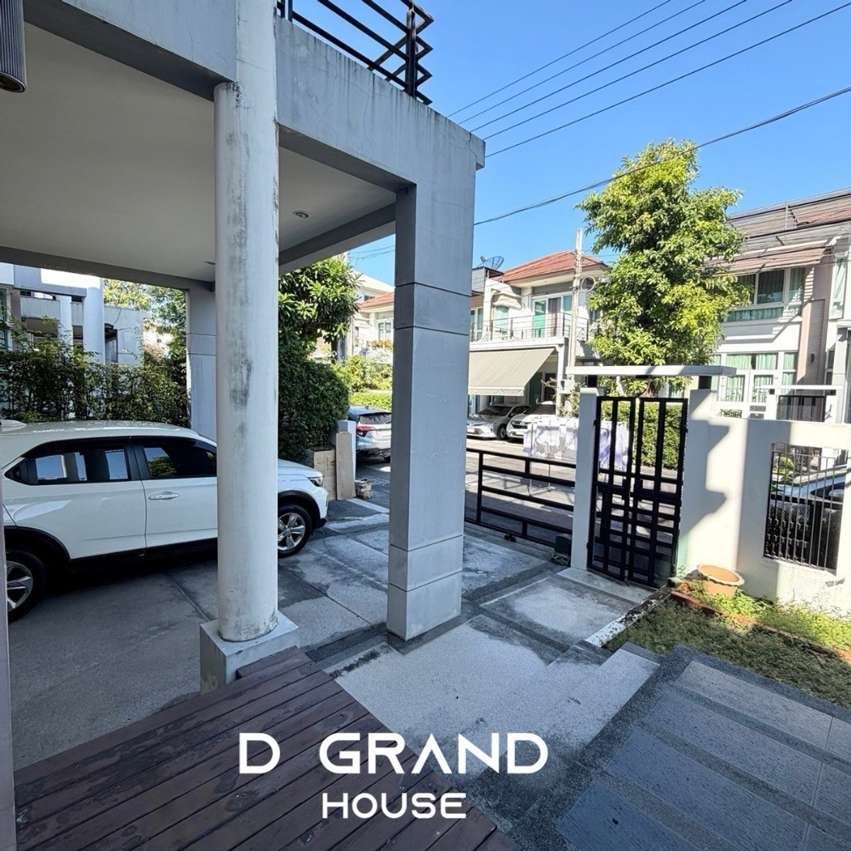 ขายบ้านลาดพร้าว เซ็นทรัลลาดพร้าว : ขายบ้านเดี่ยว The Gallery House ลาดพร้าว ซอย 1 สุดยอดทำเลลาดพร้าวตอนต้น