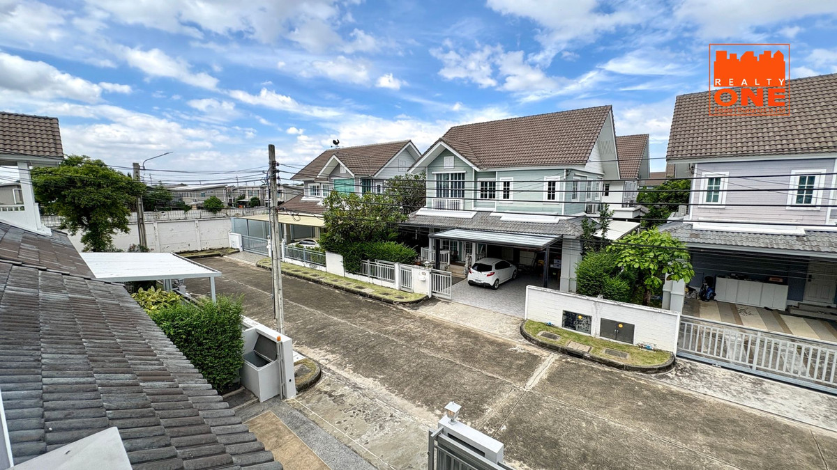 ขายบ้านนวมินทร์ รามอินทรา : ขายด่วน ราคาพิเศษ บ้านเดี่ยว บุราสิริ ปัญญาอินทรา สภาพสวย รีโนเวทแล้ว 61.5 ตารางวา 