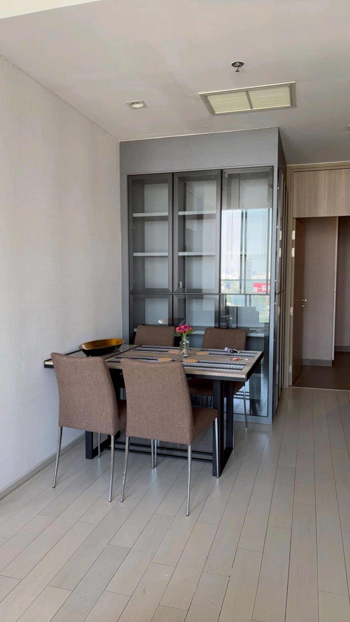 ให้เช่าคอนโดวิทยุ ชิดลม หลังสวน : ลดราคาพิเศษ‼️ Noble ploenchit 🌈ติด BTS เพลินจิต