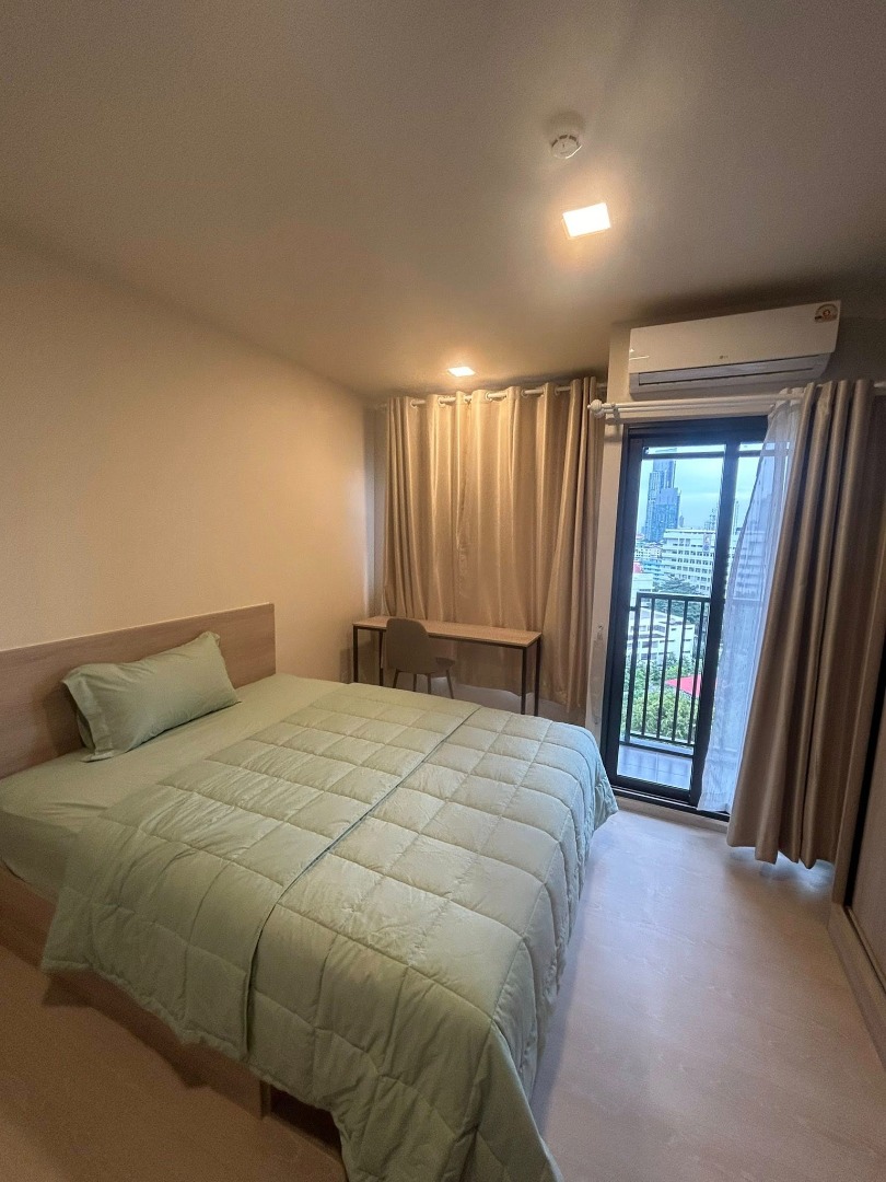 For RentCondoWongwianyai, Charoennakor : 🔥For urgent rent🔥 FLO by Sansiri, fully built-in, complete with a full set of electrical appliances, brand new room, never occupied before ❗