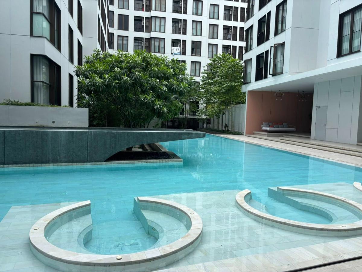 For RentCondoSukhumvit, Asoke, Thonglor : 🔥Urgent for rent🔥Chapter Thonglor 25, brand new, 2 bedrooms, 2 bathrooms, fully furnished and equipped, ready to move in❗