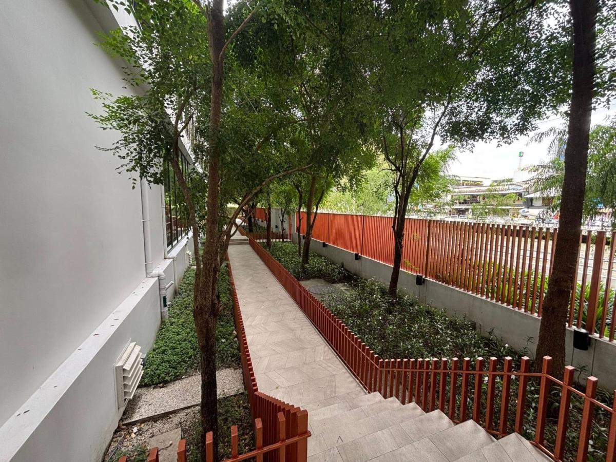 For RentCondoSukhumvit, Asoke, Thonglor : 🔥Urgent for rent🔥Chapter Thonglor 25, brand new, 2 bedrooms, 2 bathrooms, fully furnished and equipped, ready to move in❗