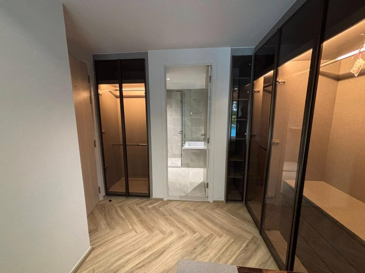 For RentCondoSukhumvit, Asoke, Thonglor : 🔥Urgent for rent🔥Chapter Thonglor 25, brand new, 2 bedrooms, 2 bathrooms, fully furnished and equipped, ready to move in❗