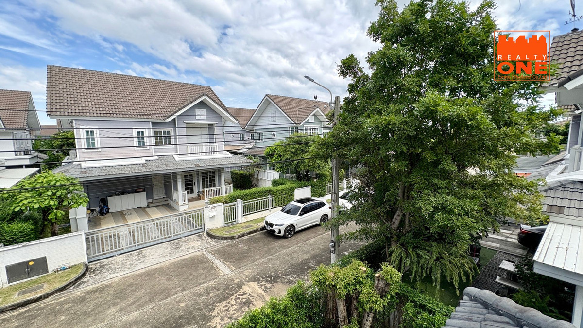 ขายบ้านนวมินทร์ รามอินทรา : ขายด่วน ราคาพิเศษ บ้านเดี่ยว บุราสิริ ปัญญาอินทรา สภาพสวย รีโนเวทแล้ว 61.5 ตารางวา 