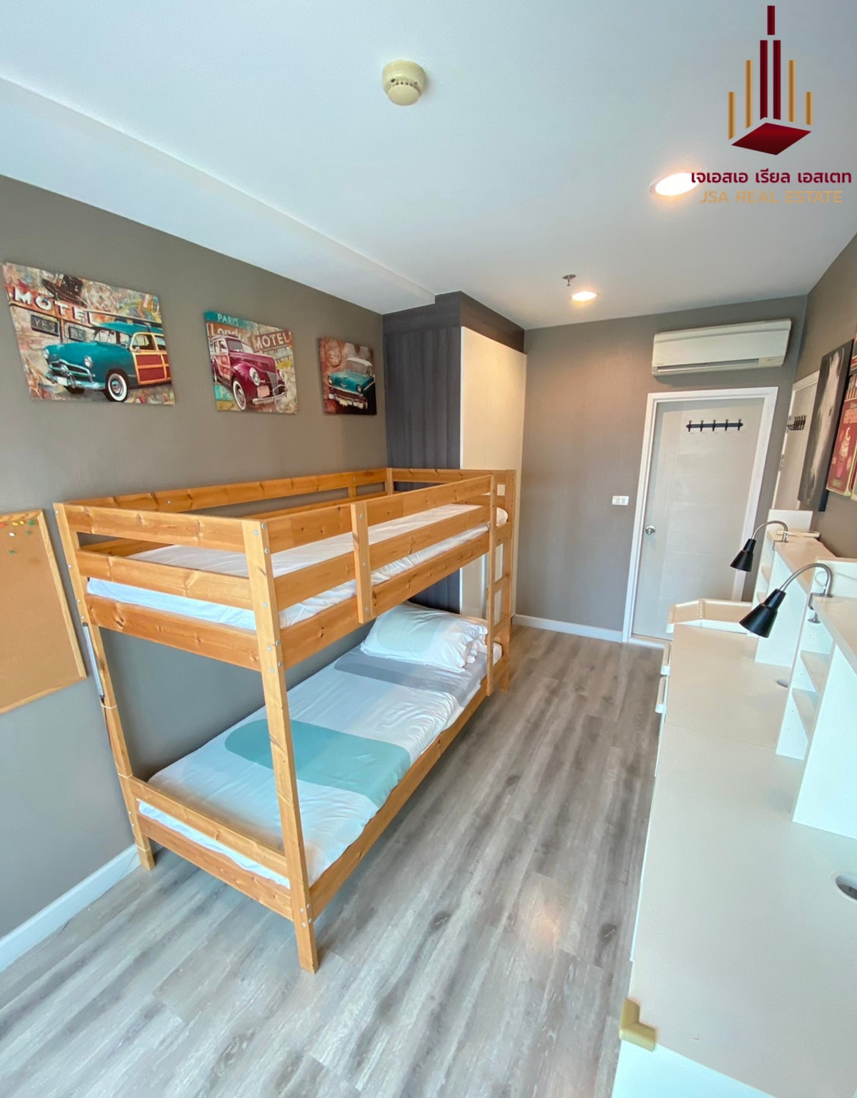 ขายคอนโดสาทร นราธิวาส : ✨ For Sale: Centric Sathorn - St.Louis Condo ✨  💰 Only 16,000,000 THB