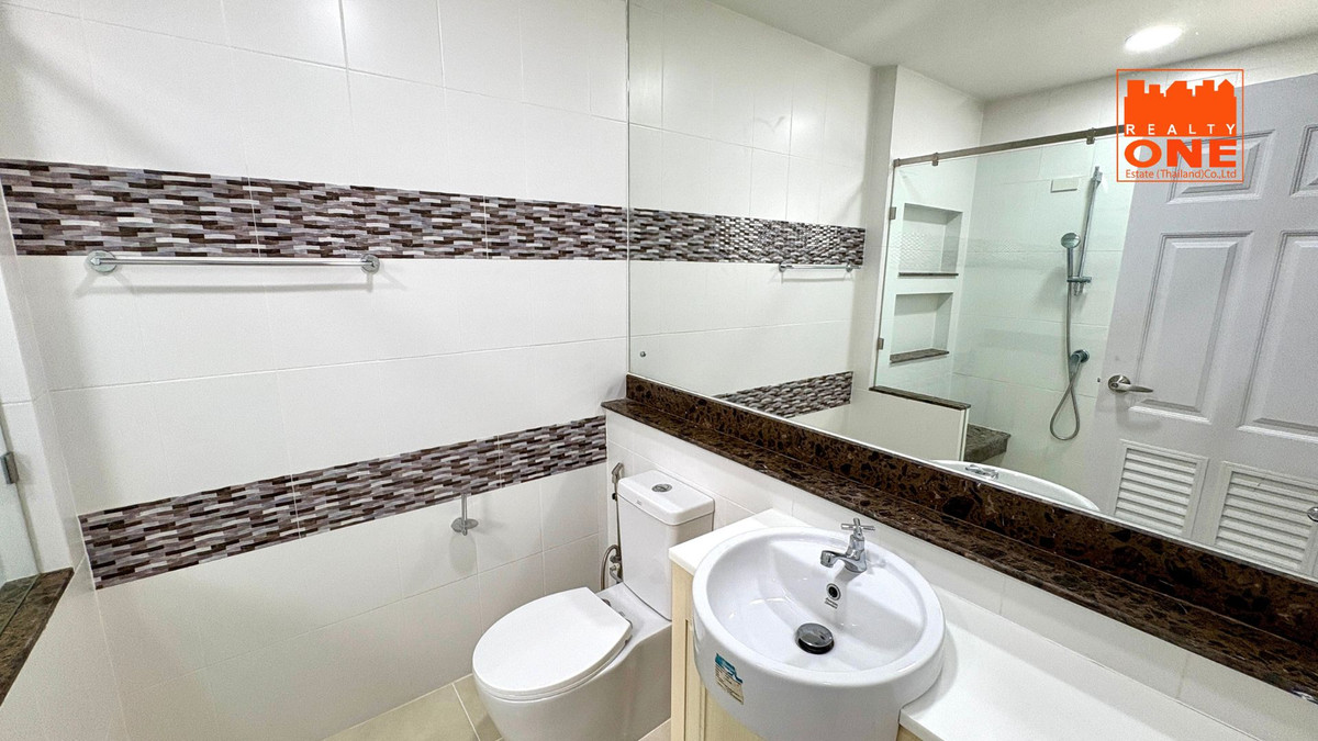 ขายบ้านนวมินทร์ รามอินทรา : ขายด่วน ราคาพิเศษ บ้านเดี่ยว บุราสิริ ปัญญาอินทรา สภาพสวย รีโนเวทแล้ว 61.5 ตารางวา 