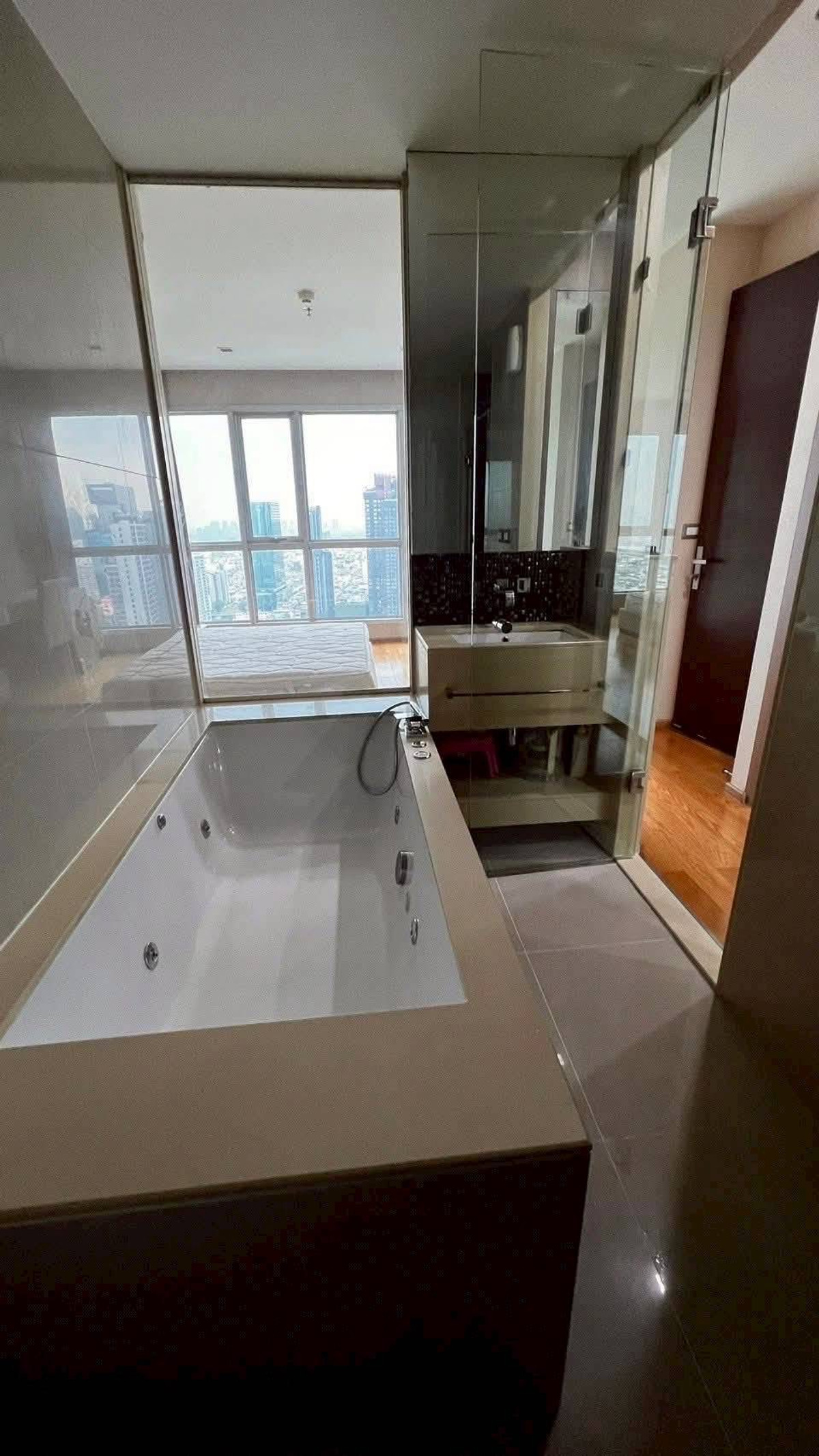 For SaleCondoRama9, Petchburi, RCA : Condo for sale, The Address Asoke, price 8,500,000 baht [NCs251104]