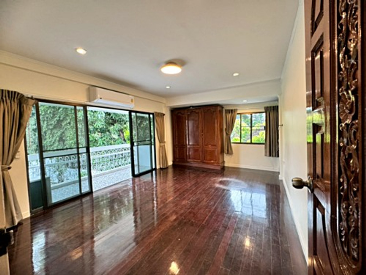 For RentHousePattanakan, Srinakarin : Single house for rent Panya Village, Soi Phatthanakan 30, near APL Ramkhamhaeng (N.1927)