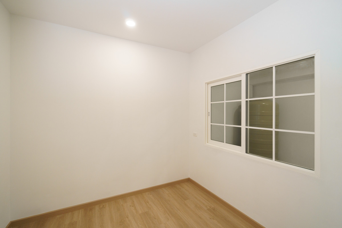 For SaleTownhomePattanakan, Srinakarin : P-2870 for sale!! Newly renovated house, Golden Town 2 On Nut-Phatthanakan, convenient travel.