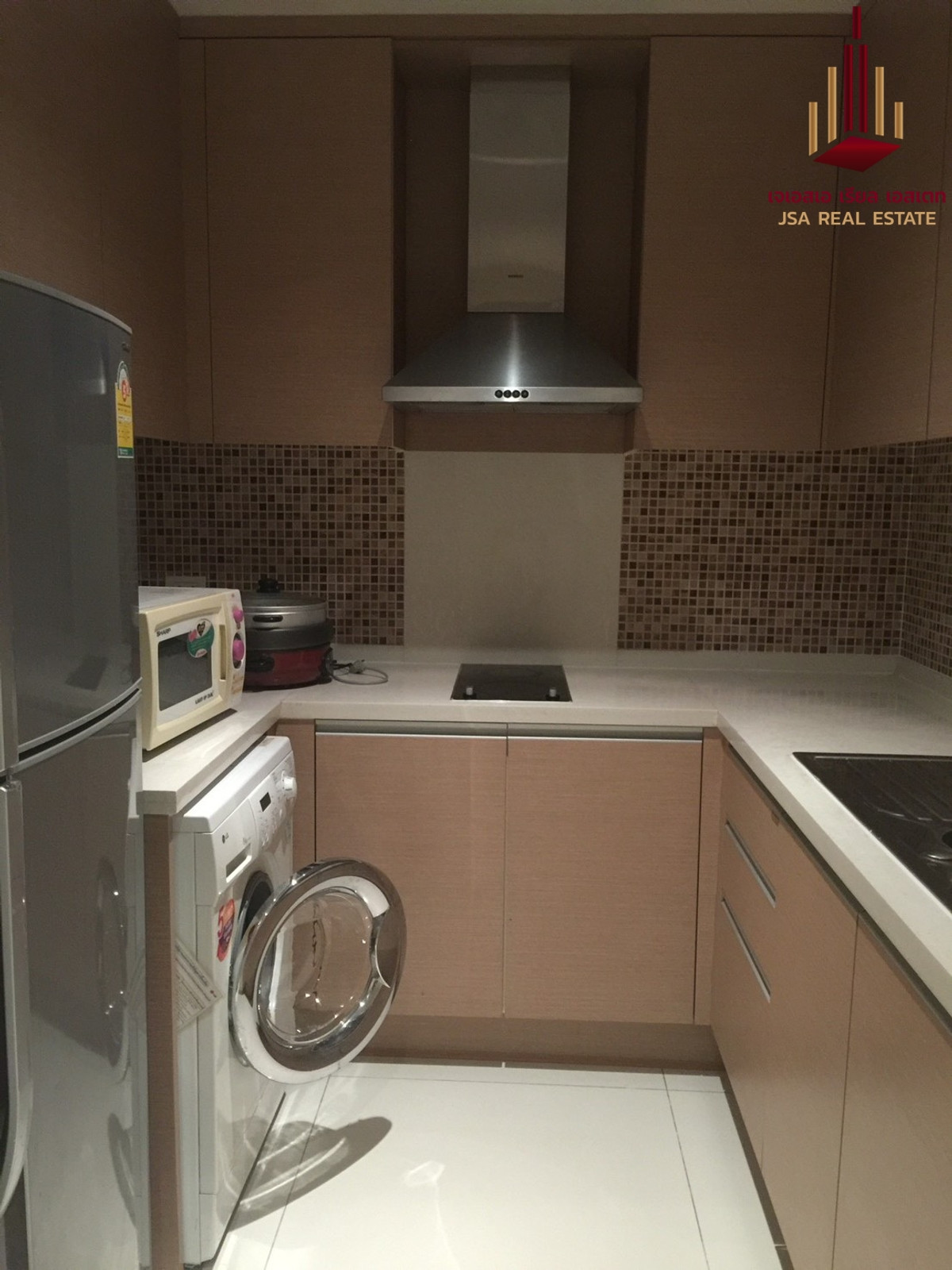 ขายคอนโดสาทร นราธิวาส : ✨ For Sale: The Empire Place Condo ✨  💰 Only  7,000,000THB