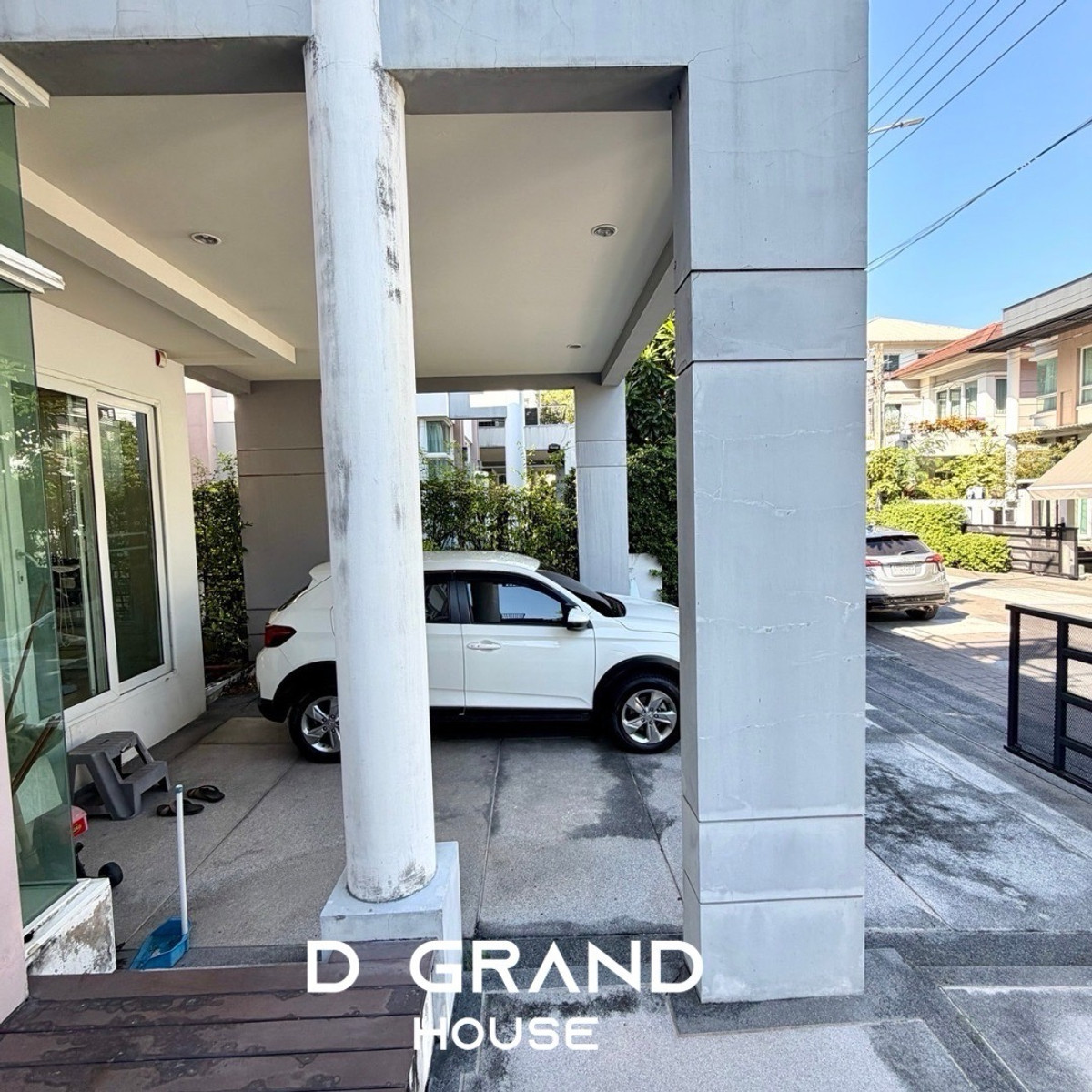 ขายบ้านลาดพร้าว เซ็นทรัลลาดพร้าว : ขายบ้านเดี่ยว The Gallery House ลาดพร้าว ซอย 1 สุดยอดทำเลลาดพร้าวตอนต้น