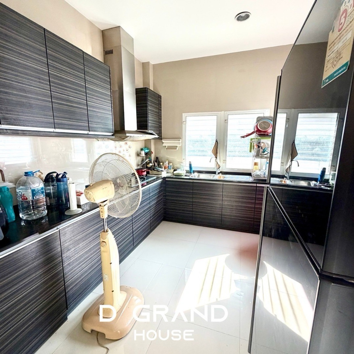 ขายบ้านลาดพร้าว เซ็นทรัลลาดพร้าว : ขายบ้านเดี่ยว The Gallery House ลาดพร้าว ซอย 1 สุดยอดทำเลลาดพร้าวตอนต้น