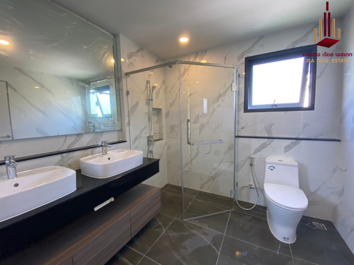 ขายบ้านลาดกระบัง สุวรรณภูมิ : ✨ For Sale:   The City Sukhumvit-Onnut✨  💰 Only 14,900,000 THB