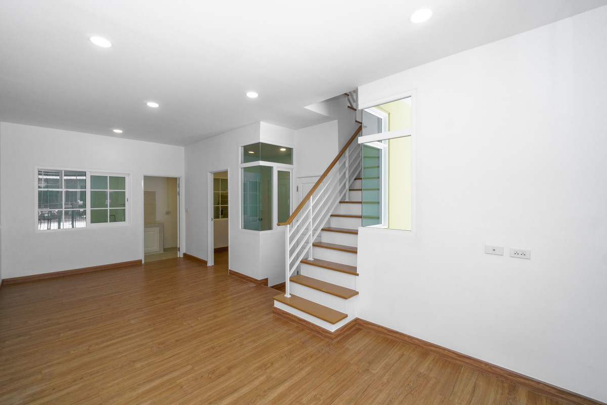 ขายทาวน์โฮมพัฒนาการ ศรีนครินทร์ : P-2871 ขาย !! บ้านรีโนเวทใหม่ พร้อมอยู่ ใกล้ทางด่วน โกลเด้นทาวน์ 2 อ่อนนุช-พัฒนาการ