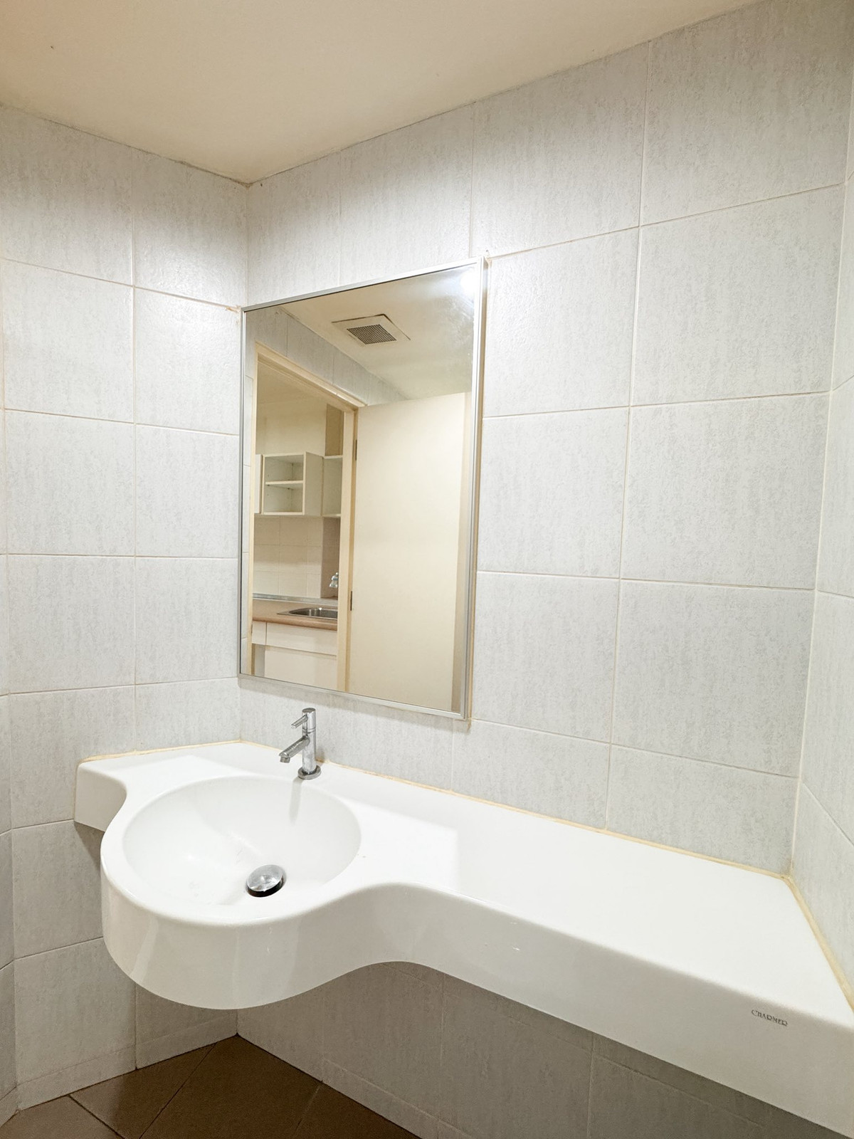 ขายคอนโดบางนา แบริ่ง ลาซาล : ขายคอนโด ✅ ลุมพินี เมกะซิตี้ บางนา ✅ พร้อมขายทันที ภัทร 093-5462979