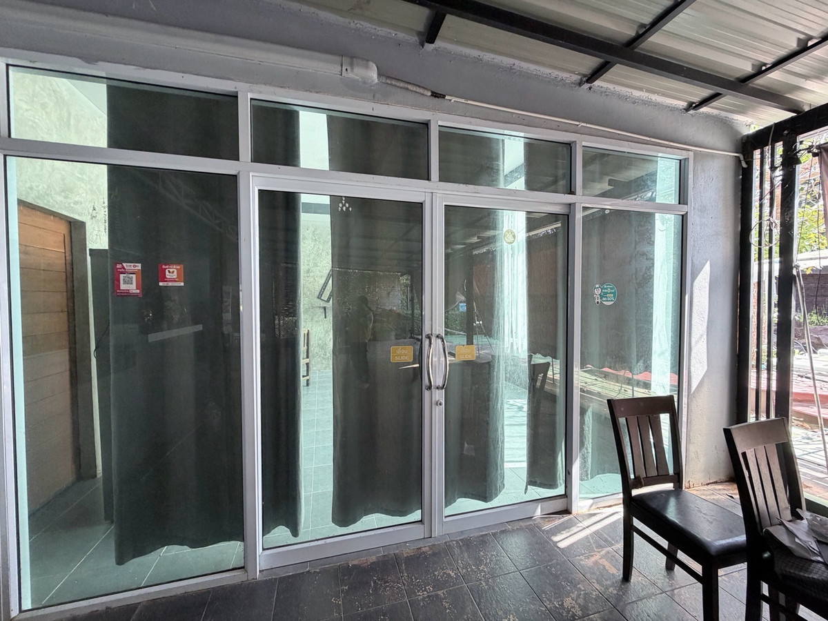 ขายที่ดินลำปาง : [Land Lampang] ขายด่วน! ที่ดิน 1 ไร่กว่า ริมแม่น้ำวัง วิวดี ใกล้เมืองลำปาง เหมาะสร้าง Private Luxury Villa รีสอร์ท ร้านอาหาร ลานแคมป์ปิ้ง