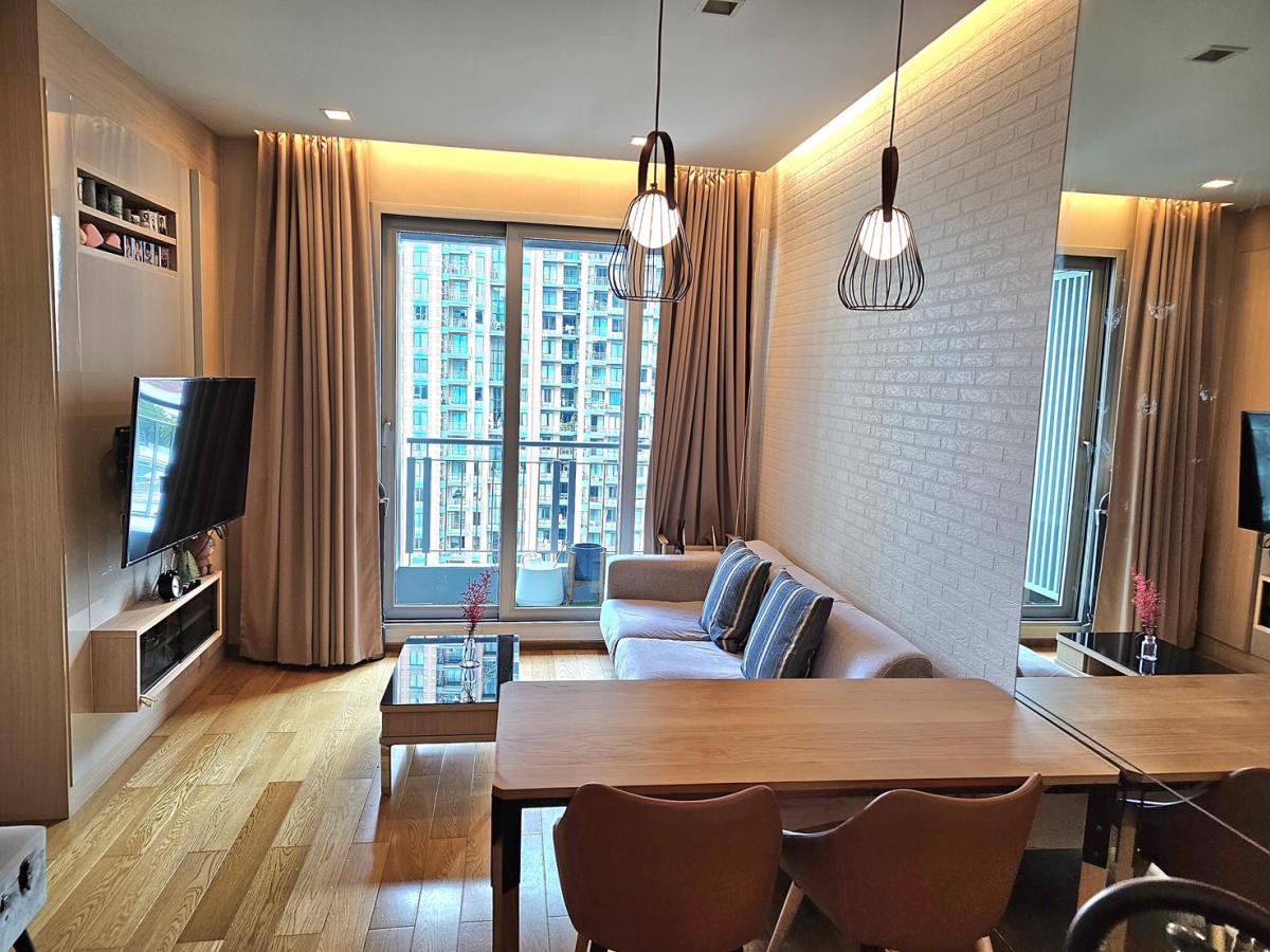 ให้เช่าคอนโดพระราม 9 เพชรบุรีตัดใหม่ RCA : เช่า The Address Asoke 1 ห้องนอน ใจกลางอโศก ใกล้ MRT เพชรบุรี เพียง 100 ม., พร้อมฟิตเนส-สระว่ายน้ำ!