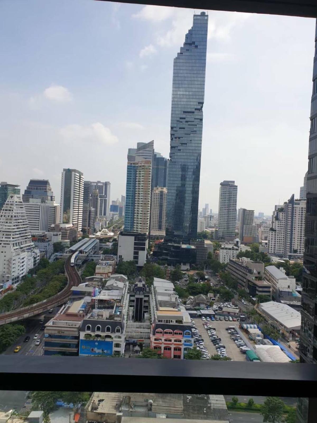 For RentCondoSilom, Saladaeng, Bangrak : Luxury 2 Bed Condo @ M Silom near BTS Chong NonsiRent only 68,000 Baht/month with complete amenities!