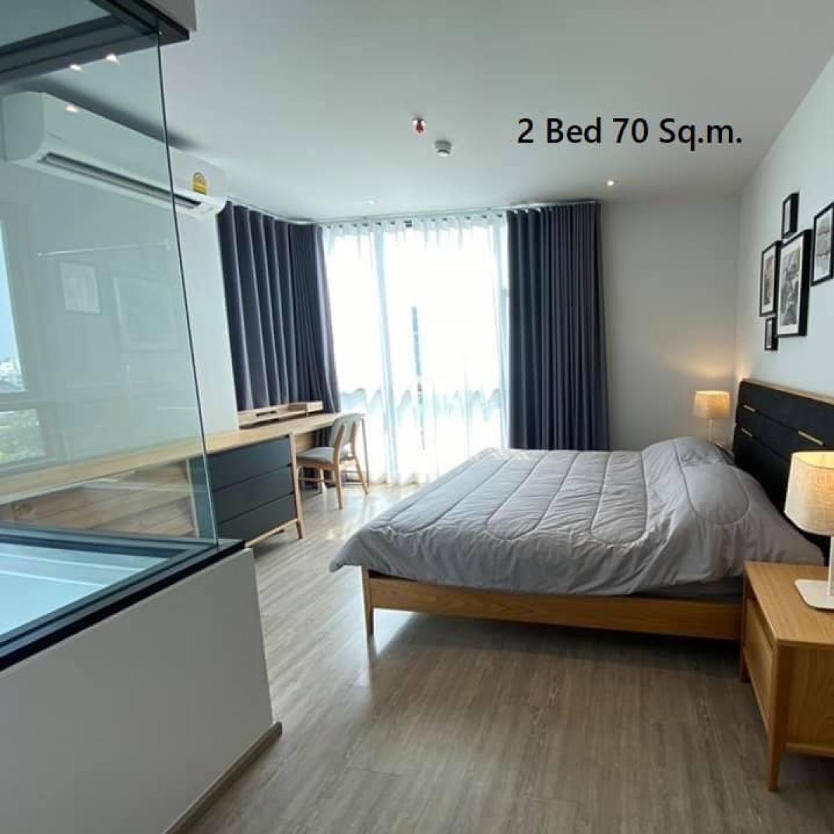 For RentCondoSukhumvit, Asoke, Thonglor : Condo for rent RHYTHM Ekkamai, 2 bedrooms, near BTS Ekkamai Luxurious life in the heart of the city, free full amenities!
